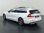 Volvo V60 2.0 T6 Plug-in hybrid AWD Ultra Dark | B&W Audio | HUD | Stoelverwarming V+A | Panoramadak | Memory stoelen | Dodehoek detectie | Camera 360° |