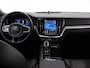 Volvo V60 2.0 T6 Plug-in hybrid AWD Ultra Dark | B&W Audio | HUD | Stoelverwarming V+A | Panoramadak | Memory stoelen | Dodehoek detectie | Camera 360° |