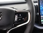 Volvo EX30 Single Motor Extended Range Plus 69 kWh | warmtepomp | Dodehoekdetectie | Achteruitrijcamera | Stoelverwarming | Stuurwielverwarming | Cruise control adaptief |