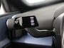 Volvo EX30 Single Motor Extended Range Plus 69 kWh | warmtepomp | Dodehoekdetectie | Achteruitrijcamera | Stoelverwarming | Stuurwielverwarming | Cruise control adaptief |