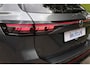 Volkswagen Passat Variant 1.5 eHybrid 272PK R-Line Black Style Leder/Pano/IQ.Light/360/Headup/HK/Navi Max/ACC/19"/Trekhaak wegkl.