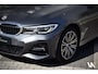BMW 3-Serie Touring 330e xDrive M-Sport 292 pk | Panoramadak | Elektr. Sportstoelen met Memory | Elektr. Trekhaak af fabriek | Laserlicht | Head-Up | Dealer O.H.
