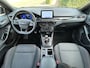 Ford Focus Wagon 1.0 EcoBoost 125PK ST Line X Business + 17"/ Navi/ Clima/ Cruise/ Camera/ CarPlay/ Winterpakket/ NL auto