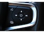 Volvo XC40 2.0 T4 AWD Momentum Pro