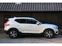 Volvo XC40 2.0 T4 AWD Momentum Pro