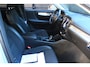 Volvo XC40 2.0 T4 AWD Momentum Pro