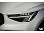 Volvo XC40 T4 211pk Recharge Plus Dark Facelift R-Design Plug-in Hybrid | Elektr. Sportstoelen met Memory | Trekhaak af fabriek | Harman Kardon | Achteruitrijcamera | 1e eig. Dealer O.H.