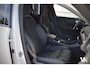 Volvo XC40 T4 211pk Recharge Plus Dark Facelift R-Design Plug-in Hybrid | Elektr. Sportstoelen met Memory | Trekhaak af fabriek | Harman Kardon | Achteruitrijcamera | 1e eig. Dealer O.H.