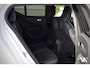 Volvo XC40 T4 211pk Recharge Plus Dark Facelift R-Design Plug-in Hybrid | Elektr. Sportstoelen met Memory | Trekhaak af fabriek | Harman Kardon | Achteruitrijcamera | 1e eig. Dealer O.H.