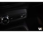Volvo XC40 T4 211pk Recharge Plus Dark Facelift R-Design Plug-in Hybrid | Elektr. Sportstoelen met Memory | Trekhaak af fabriek | Harman Kardon | Achteruitrijcamera | 1e eig. Dealer O.H.