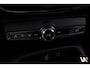 Volvo XC40 T4 211pk Recharge Plus Dark Facelift R-Design Plug-in Hybrid | Elektr. Sportstoelen met Memory | Trekhaak af fabriek | Harman Kardon | Achteruitrijcamera | 1e eig. Dealer O.H.