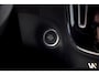Volvo XC40 T4 211pk Recharge Plus Dark Facelift R-Design Plug-in Hybrid | Elektr. Sportstoelen met Memory | Trekhaak af fabriek | Harman Kardon | Achteruitrijcamera | 1e eig. Dealer O.H.