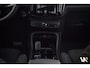 Volvo XC40 T4 211pk Recharge Plus Dark Facelift R-Design Plug-in Hybrid | Elektr. Sportstoelen met Memory | Trekhaak af fabriek | Harman Kardon | Achteruitrijcamera | 1e eig. Dealer O.H.