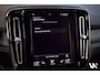 Volvo XC40 T4 211pk Recharge Plus Dark Facelift R-Design Plug-in Hybrid | Elektr. Sportstoelen met Memory | Trekhaak af fabriek | Harman Kardon | Achteruitrijcamera | 1e eig. Dealer O.H.