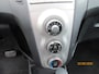 Toyota Yaris 1.3 VVTi Sol MMT