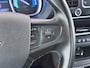 Opel Vivaro-e Combi Electric 8-Persoons L2 75kWh Leder Panoramadak 2X Elek.Schuifdeur Trekhaak 360°Camera Stoelverwarming Apple Carplay Android Auto Navi Ecc SOH 90% Cruise Control Regen-Lichtsensor Privacy Glas Lmv DAB Led 1.000KG Trekgewicht Garantie op Accu tot 19-12-2030/160.000km