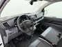 Opel Vivaro 2.0CDTI 123PK Automaat L2 3-Persoons Sortimo Inbouwkasten/lades Euro 6 Airco Cruise Control Bluetooth Pdc Betonplex Vloer Schuifdeur Wandbetimmering Dealeronderhouden 1e Eigenaar Origineel Nederlandse Auto