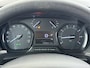 Opel Vivaro 2.0CDTI 123PK Automaat L2 3-Persoons Sortimo Inbouwkasten/lades Euro 6 Airco Cruise Control Bluetooth Pdc Betonplex Vloer Schuifdeur Wandbetimmering Dealeronderhouden 1e Eigenaar Origineel Nederlandse Auto