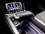 Audi E-tron 50 quattro 71 kWh S-Line Sport 313Pk Automaat (PANORAMADAK, LUCHTVERING, APPLE CARPLAY, GROOT NAVI, CAMERA, SFEERVERLICHTING, ELEK SPORTSTOELEN, STOELVERWARMING, GETINT GLAS, ADAPTIVE CRUISE, NIEUWSTAAT)