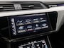 Audi E-tron 50 quattro 71 kWh S-Line Sport 313Pk Automaat (PANORAMADAK, LUCHTVERING, APPLE CARPLAY, GROOT NAVI, CAMERA, SFEERVERLICHTING, ELEK SPORTSTOELEN, STOELVERWARMING, GETINT GLAS, ADAPTIVE CRUISE, NIEUWSTAAT)