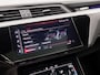 Audi E-tron 50 quattro 71 kWh S-Line Sport 313Pk Automaat (PANORAMADAK, LUCHTVERING, APPLE CARPLAY, GROOT NAVI, CAMERA, SFEERVERLICHTING, ELEK SPORTSTOELEN, STOELVERWARMING, GETINT GLAS, ADAPTIVE CRUISE, NIEUWSTAAT)