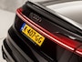 Audi E-tron 50 quattro 71 kWh S-Line Sport 313Pk Automaat (PANORAMADAK, LUCHTVERING, APPLE CARPLAY, GROOT NAVI, CAMERA, SFEERVERLICHTING, ELEK SPORTSTOELEN, STOELVERWARMING, GETINT GLAS, ADAPTIVE CRUISE, NIEUWSTAAT)