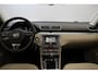 Volkswagen Passat Variant 1.6 TDI R-line - Panorama, Leer, Stoelverw. Afn. Trekhaak, Leer