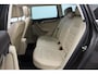 Volkswagen Passat Variant 1.6 TDI R-line - Panorama, Leer, Stoelverw. Afn. Trekhaak, Leer