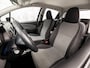Toyota Yaris 1.5 Hybrid Sport Automaat (NAVIGATIE, CLIMATE, CAMERA, SPORTSTOELEN, KEYLESS, LM VELGEN, NIEUWE APK, NIEUWSTAAT)