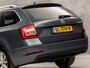 Skoda Octavia Combi 1.0 TSI Sport (APPLE CARPLAY, GROOT NAVI, CLIMATE, LEDER, STOELVERWARMING, SPORTSTOELEN, GETINT GLAS, CRUISE, PARKEERSENSOREN, NIEUWSTAAT)