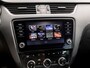Skoda Octavia Combi 1.0 TSI Sport (APPLE CARPLAY, GROOT NAVI, CLIMATE, LEDER, STOELVERWARMING, SPORTSTOELEN, GETINT GLAS, CRUISE, PARKEERSENSOREN, NIEUWSTAAT)