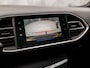 Peugeot 308 SW 1.2 PureTech GT-line 131Pk Automaat (PANORAMADAK, APPLE CARPLAY, GROOT NAVI, KEYLESS, CAMERA, SPORTSTOELEN, GETINT GLAS, TREKHAAK, NIEUWE APK, NIEUWSTAAT)