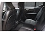 Volvo XC40 2.0 T4 Inscription Panorama-Elek,Dak/Camera/Leer/Parkeersensor v,a/Trekhaak uitklapbaar