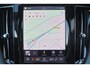 Volvo XC60 T6 Recharge AWD Plus Black Edition - Panorama/schuifdak - IntelliSafe Assist & Surround - 360º Camera - Harman/Kardon audio - Adaptieve LED koplampen - Verwarmde voorstoelen, stuur & achterbank - Parkeersensoren voor & achter - Elektr. bedienb. voorstoelen met geheugen - Draadloze tel. lader - Extra getint glas - 21' LMV