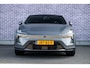 Polestar 4 Long Range Dual Motor AWD 100 kWh Plus | Nappaleder | Stoelventilatie | Stoelmassage | Pilot Pack | Lichtmetalen Velgen 22 inch | 22kW Lader | Warmtepomp | Head-up Display | Panoramadak | Apple Carplay | Android Auto