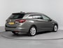 Opel Astra Sports Tourer 1.6 Innovation Airco | Bluetooth | Cruise Control | Electronic Climate Controle | Lederen Stuurwiel | Lichtmetalen Velgen | Parkeersensoren | Stuurwiel Multifunctioneel | Achteruitrijcamera | Comfortstoelen | Stof/Lederen Bekleding