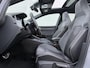 Volkswagen Golf 1.5 eTSI R-Line | Pano Dak | ACC | Stuur-/Stoelverwarming | Sportstoelen | Getint Glas |