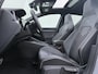 Volkswagen Golf 1.5 eTSI R-Line | Pano Dak | ACC | Stuur-/Stoelverwarming | Sportstoelen | Getint Glas |