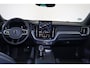 Volvo XC60 T8 Recharge AWD Plus Black Edition - IntelliSafe Assist & Surround - 360º Camera - Harman/Kardon audio - Adaptieve LED koplampen - Verwarmde voorstoelen, stuur & achterbank - Parkeersensoren voor & achter - Elektr. bedienb. voorstoelen met geheugen - Draadloze tel. lader - Extra getint glas - 21' LMV