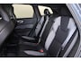 Volvo XC60 T8 Recharge AWD Plus Black Edition - IntelliSafe Assist & Surround - 360º Camera - Harman/Kardon audio - Adaptieve LED koplampen - Verwarmde voorstoelen, stuur & achterbank - Parkeersensoren voor & achter - Elektr. bedienb. voorstoelen met geheugen - Draadloze tel. lader - Extra getint glas - 21' LMV
