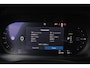 Volvo XC60 T8 Recharge AWD Plus Black Edition - IntelliSafe Assist & Surround - 360º Camera - Harman/Kardon audio - Adaptieve LED koplampen - Verwarmde voorstoelen, stuur & achterbank - Parkeersensoren voor & achter - Elektr. bedienb. voorstoelen met geheugen - Draadloze tel. lader - Extra getint glas - 21' LMV