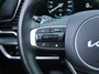 Kia Sportage 1.6 T-GDi Hybrid DynamicPlusLine | Stuur-/stoelverwarming | Elek. stoelverstelling + achterklep | Schuifdak | 18" LM | Matrix LED | Cruise adapt. | Camera |