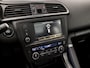 Renault Kadjar 1.2 TCe Bose Automaat (APPLE CARPLAY, NAVIGATIE, CLIMATE, KEYLESS, SPORTSTOELEN, GETINT GLAS, TREKHAAK, CRUISE, NIEUWSTAAT)