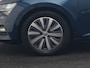 Skoda Superb Combi 1.4 TSI iV Business Edition PHEV 218pk Dealer O.H. | Adaptive Cruise | Camera | Canton Audio | Stoelen & Stuur Verwarmd | Blis | Keyless | Apple Carplay | Navigatie | DAB | Plug In Hybrid |