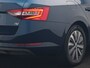 Skoda Superb Combi 1.4 TSI iV Business Edition PHEV 218pk Dealer O.H. | Adaptive Cruise | Camera | Canton Audio | Stoelen & Stuur Verwarmd | Blis | Keyless | Apple Carplay | Navigatie | DAB | Plug In Hybrid |