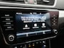 Skoda Superb Combi 1.4 TSI iV Business Edition PHEV 218pk Dealer O.H. | Adaptive Cruise | Camera | Canton Audio | Stoelen & Stuur Verwarmd | Blis | Keyless | Apple Carplay | Navigatie | DAB | Plug In Hybrid |