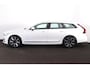 Volvo V90 T6 Recharge AWD Plus Bright - IntelliSafe Assist & Surround - 360º Camera - Harman/Kardon audio - Adaptieve LED koplampen - Verwarmde voorstoelen & stuur - Parkeersensoren voor & achter - Elektr. bedienb. voorstoelen met geheugen - 19' LMV