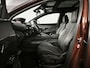 Peugeot 3008 1.6 e-THP GT Line | AppleCarplay/AndroidAuto | Trekhaak | Panoramadak |