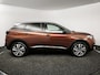 Peugeot 3008 1.6 e-THP GT Line | AppleCarplay/AndroidAuto | Trekhaak | Panoramadak |