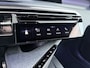 Peugeot E-3008 | Voorraad Voordeel € 6700 | GT Exclusive | Adaptieve cruise control met Stop&Go functie | Elektrische parkeerrem | Extra getinte achterste zijruiten en achterruit